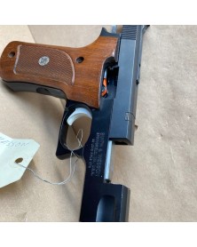 SMITH & WESSON 422 CAL. 22LR