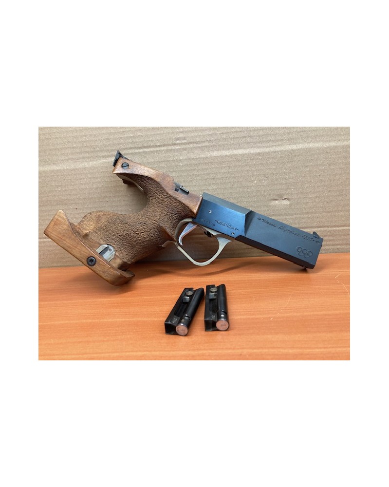 UNIQUE DES 823-U VO CAL. 22 SHORT