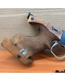 UNIQUE DES 823-U VO CAL. 22 SHORT